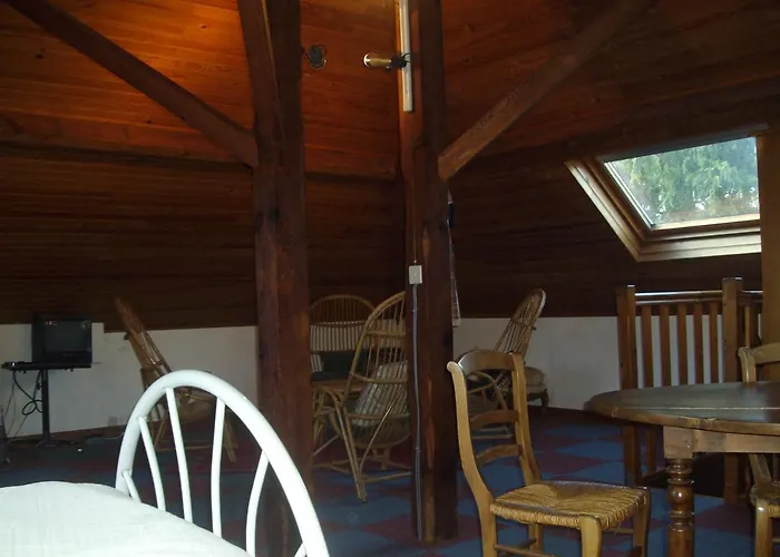 בית נופש Maison A 400 Metres De La *